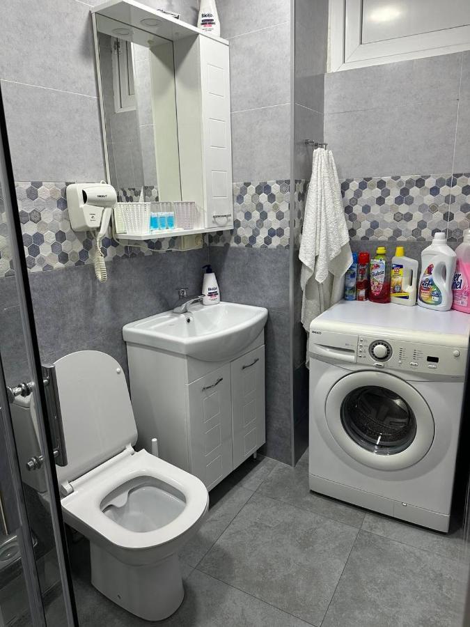 Family Apartament Apartman Tbiliszi Kültér fotó