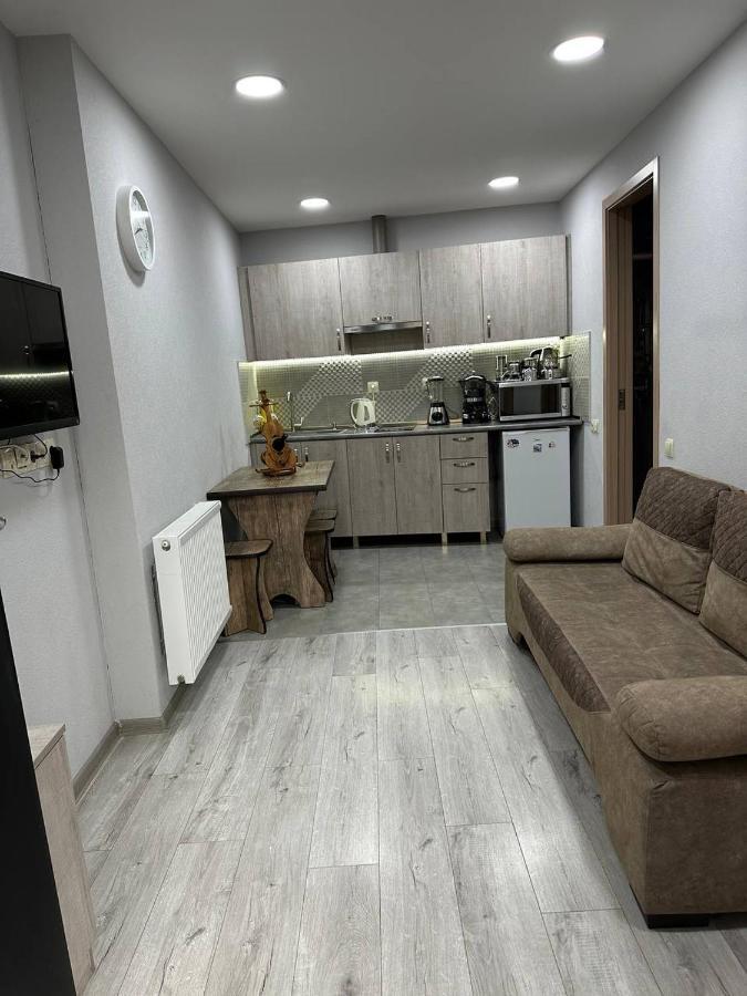 Family Apartament Apartman Tbiliszi Kültér fotó
