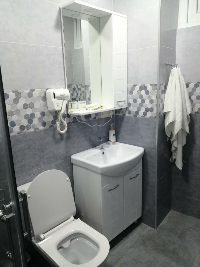 Family Apartament Apartman Tbiliszi Kültér fotó